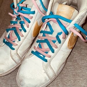 Nike SB blazer shoe white size 7 used